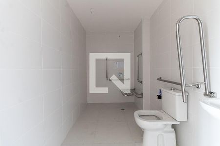 Banheiro de apartamento para alugar com 1 quarto, 32m² em Vila Gumercindo, São Paulo