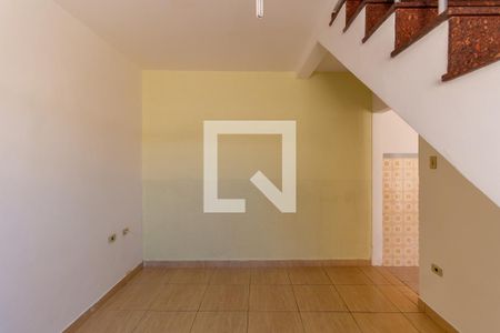 Sala de casa para alugar com 2 quartos, 70m² em Vila Alpina, São Paulo