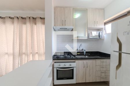 Cozinha de apartamento para alugar com 1 quarto, 49m² em Bela Vista, São Paulo