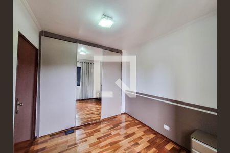 Quarto de apartamento para alugar com 1 quarto, 65m² em Vila Gopouva, Guarulhos