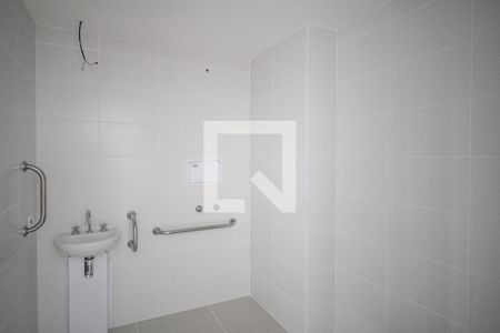 Banheiro de apartamento para alugar com 1 quarto, 32m² em Vila Gumercindo, São Paulo