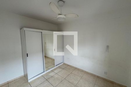 Dormitório 01 de apartamento para alugar com 2 quartos, 50m² em Planalto Verde, Ribeirão Preto