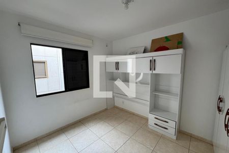 Dormitório 02 de apartamento para alugar com 2 quartos, 50m² em Planalto Verde, Ribeirão Preto