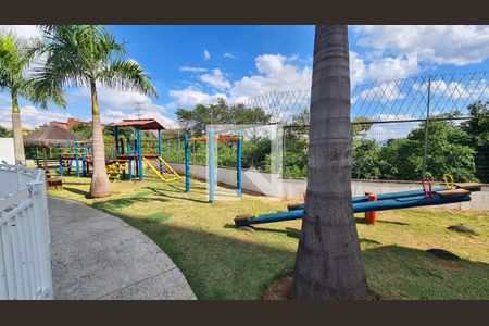 Apartamento à venda com 70m², 2 quartos e 1 vaga Apartamento à venda com 70m², 2 quartos e 1 vagaÁrea comum - Playground