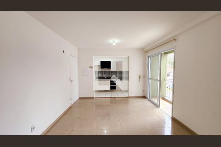 Sala de apartamento à venda com 2 quartos, 70m² em Cecap, Jundiaí