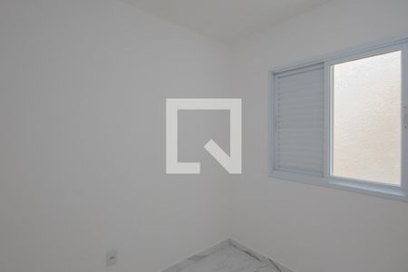 Quarto 2 de apartamento para alugar com 2 quartos, 43m² em Vila Nova Mazzei, São Paulo