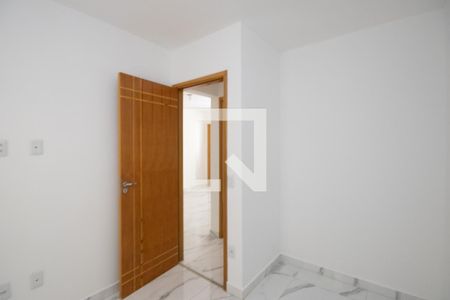 Quarto 2 de apartamento para alugar com 2 quartos, 43m² em Vila Nova Mazzei, São Paulo