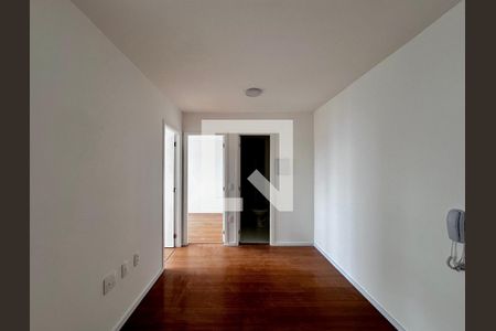 Sala de apartamento para alugar com 2 quartos, 35m² em Vila das Belezas, São Paulo