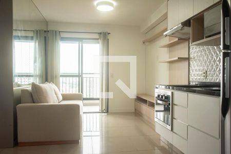 Sala/Cozinha de apartamento para alugar com 1 quarto, 38m² em Mirandópolis, São Paulo