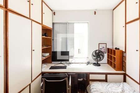 Quarto 1 de apartamento para alugar com 3 quartos, 85m² em Vila Olímpia, São Paulo