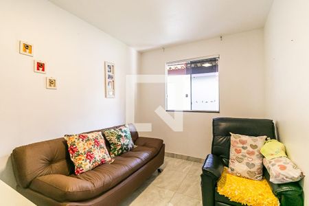 Sala de casa para alugar com 6 quartos, 430m² em Alvorada, Contagem