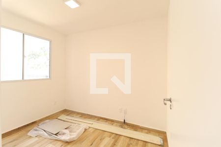 Quarto 2 de apartamento para alugar com 2 quartos, 38m² em Vila Santos, São Paulo