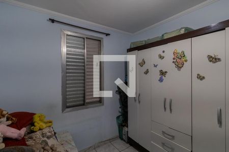 Quarto 2 de apartamento para alugar com 2 quartos, 55m² em Conjunto Residencial José Bonifácio, São Paulo