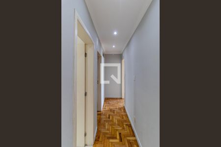 Corredor de apartamento à venda com 2 quartos, 106m² em Higienópolis, São Paulo