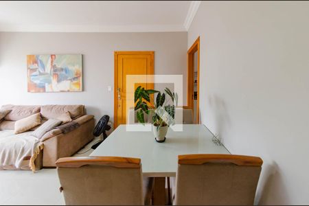 Sala de apartamento para alugar com 3 quartos, 86m² em Estoril, Belo Horizonte