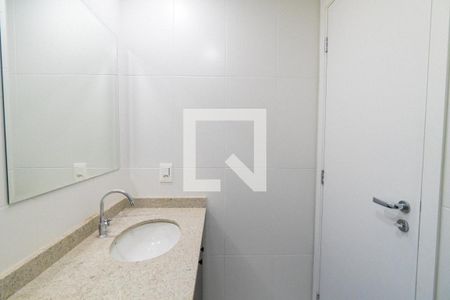 Banheiro de apartamento para alugar com 1 quarto, 25m² em Vila Clementino, São Paulo