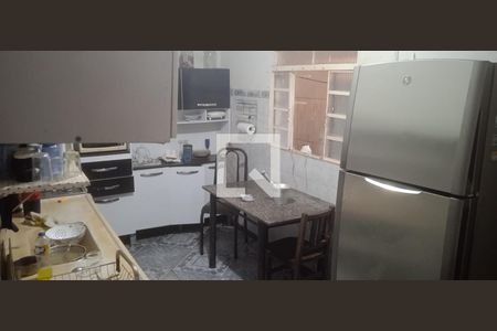 Cozinha de casa à venda com 3 quartos, 130m² em Céu Azul, Belo Horizonte