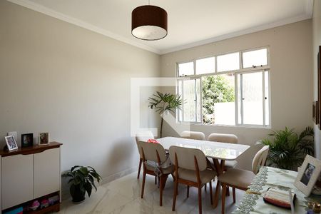 Sala de apartamento à venda com 3 quartos, 144m² em Sagrada Família, Belo Horizonte