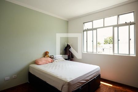 Quarto de apartamento à venda com 3 quartos, 144m² em Sagrada Família, Belo Horizonte