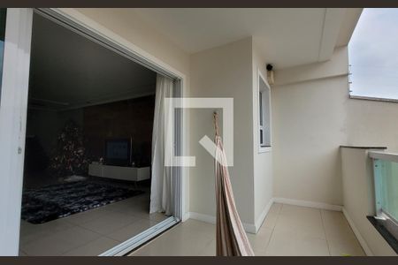 Sacada de casa para alugar com 4 quartos, 301m² em Vila Alpina, Santo André