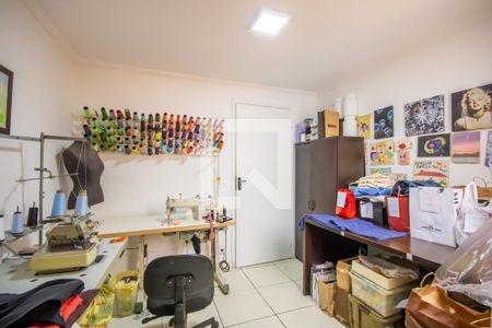 Casa à venda com 250m², 6 quartos e 4 vagas Casa à venda com 250m², 6 quartos e 4 vagasSuíte 3 (Casa 1)