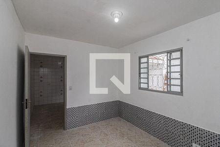 quarto_4 de casa para alugar com 1 quarto, 40m² em Vila Brasilina, São Paulo