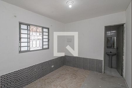 quarto_1 de casa para alugar com 1 quarto, 40m² em Vila Brasilina, São Paulo