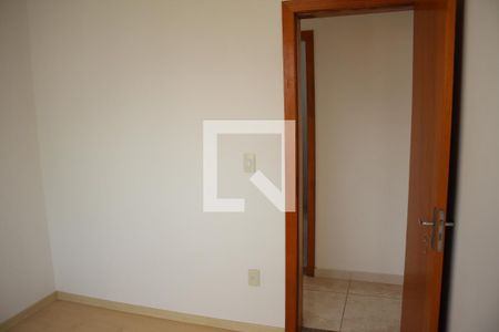 Apartamento à venda com 3 quartos, 75m² em Novo Eldorado, Contagem