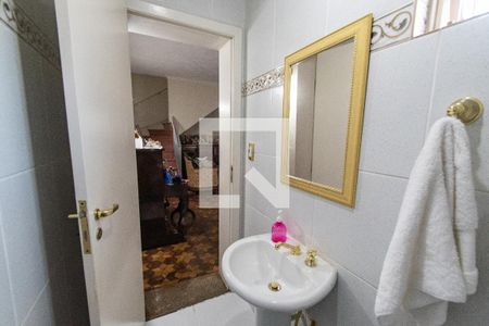 Lavabo de casa para alugar com 3 quartos, 220m² em Vila Dom Pedro I, São Paulo