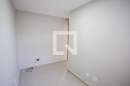 Quarto 1 de casa para alugar com 2 quartos, 65m² em Pechincha, Rio de Janeiro