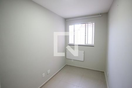 Quarto 1 de casa para alugar com 2 quartos, 65m² em Pechincha, Rio de Janeiro