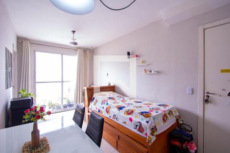 Sala de apartamento para alugar com 2 quartos, 49m² em Galo Branco, São Gonçalo