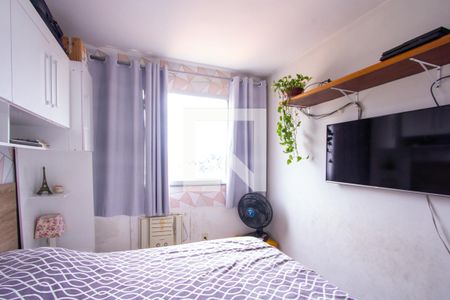 Quarto 1 de apartamento para alugar com 2 quartos, 49m² em Galo Branco, São Gonçalo