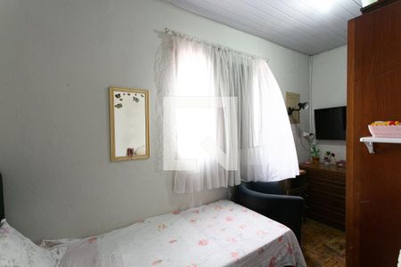 Quarto 2 de casa à venda com 3 quartos, 160m² em Vila Liviero, São Paulo