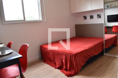 Quarto de kitnet/studio para alugar com 1 quarto, 17m² em Rebouças, Curitiba