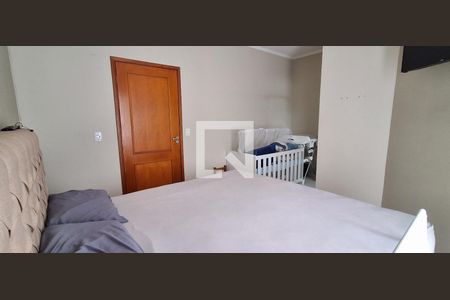 Suite 1 de casa à venda com 3 quartos, 190m² em Vila Vivaldi, São Bernardo do Campo