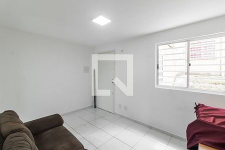 Sala de apartamento para alugar com 2 quartos, 52m² em Jardim Maringá, São Paulo