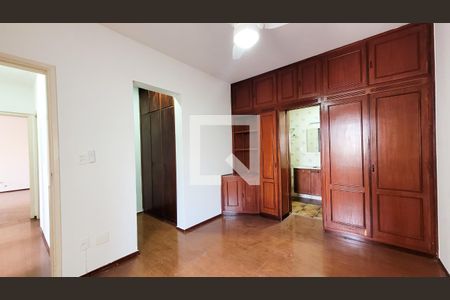 Suíte de apartamento para alugar com 3 quartos, 107m² em Centro, Campinas