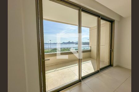 Sala de apartamento para alugar com 3 quartos, 181m² em Flamengo, Rio de Janeiro