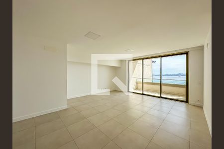 Sala de apartamento para alugar com 3 quartos, 181m² em Flamengo, Rio de Janeiro