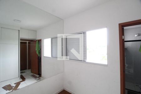 Suite de apartamento para alugar com 2 quartos, 55m² em Laranjeiras, Uberlândia