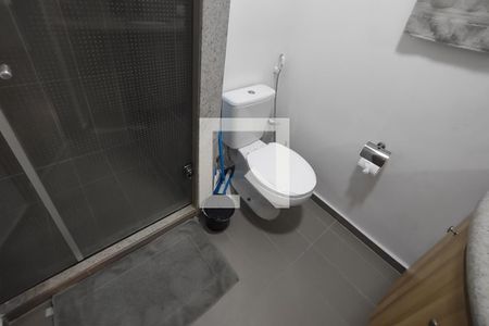 Banheiro de kitnet/studio para alugar com 1 quarto, 21m² em Santa Paula, São Caetano do Sul