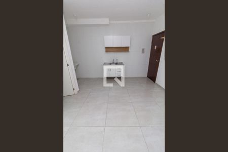 Sala e Cozinha de apartamento para alugar com 1 quarto, 35m² em Parque Paineiras, São Paulo