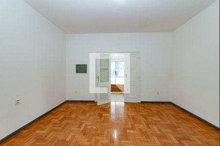 Suíte de casa para alugar com 3 quartos, 285m² em Barroca, Belo Horizonte