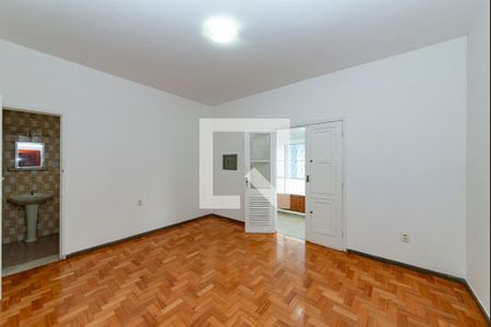 Suíte de casa para alugar com 3 quartos, 285m² em Barroca, Belo Horizonte