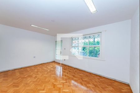 Sala 1 de casa para alugar com 3 quartos, 285m² em Barroca, Belo Horizonte