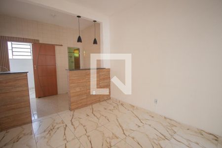 Sala de casa para alugar com 2 quartos, 90m² em Trindade, São Gonçalo