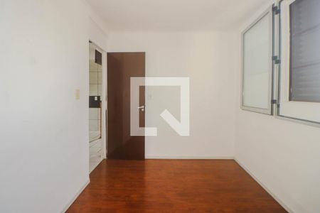 Quarto 1 de apartamento à venda com 2 quartos, 43m² em Rubem Berta, Porto Alegre