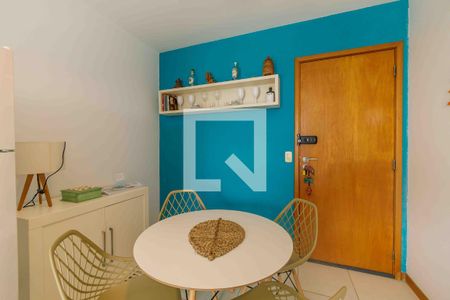 Sala de apartamento para alugar com 1 quarto, 55m² em Recreio dos Bandeirantes, Rio de Janeiro