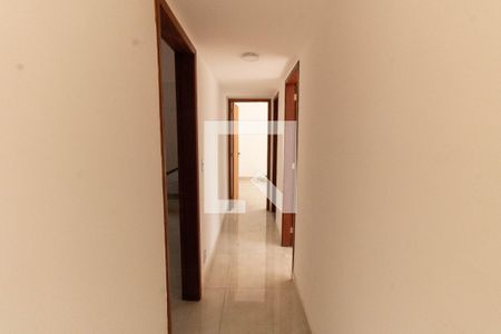 Corredor  de apartamento à venda com 2 quartos, 90m² em Santa Rosa, Niterói